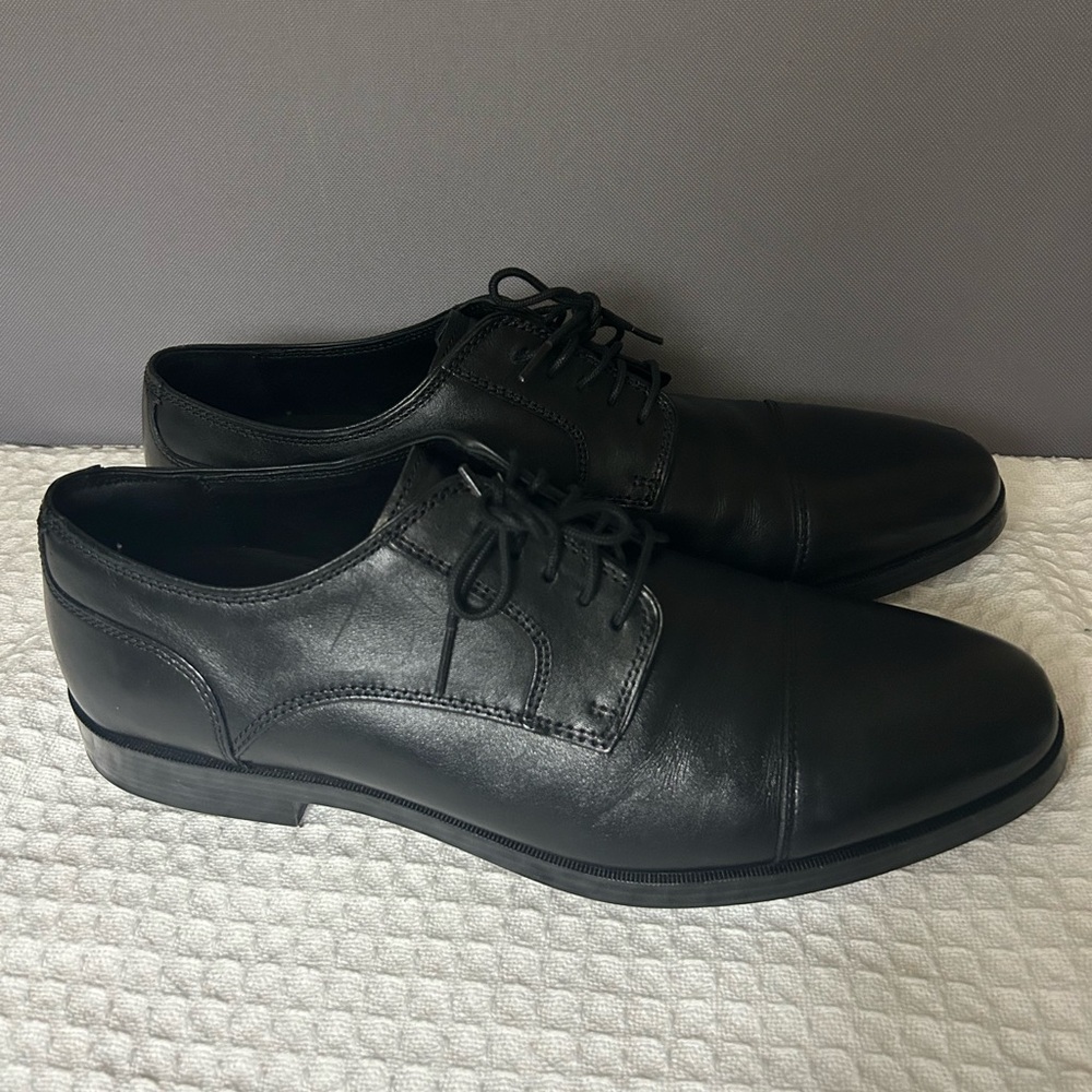 Cole Haan Men’s Dress shoes in 10.5
